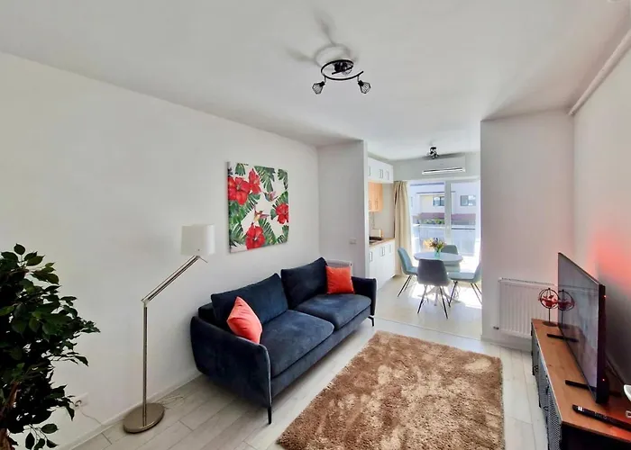 Apartment Sector3 Modern Living And Terrace