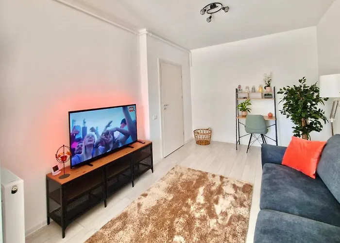 Sector3 Modern Living And Terrace ブカレスト